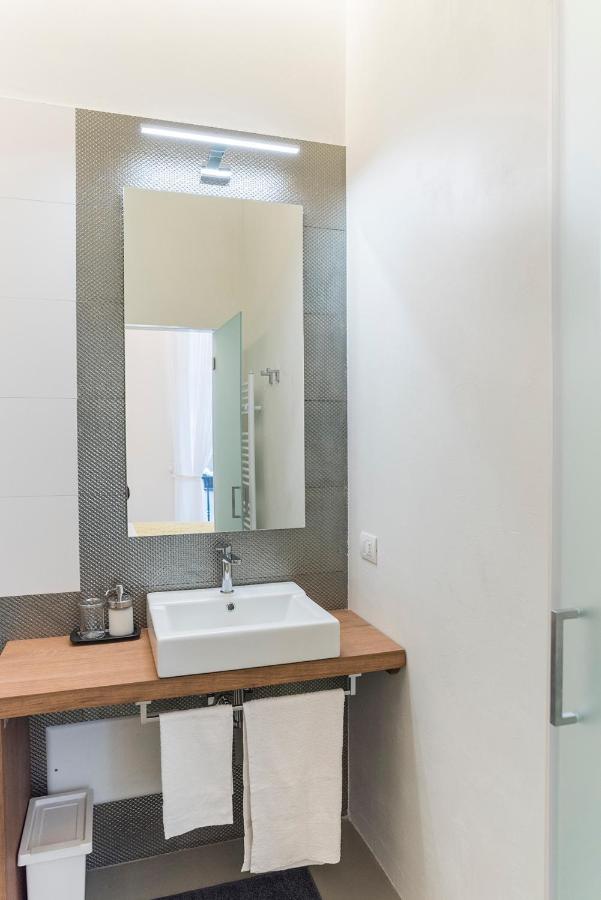 نابولي A Misura Duomo Rooms & Apartment - Ls Accommodations المظهر الخارجي الصورة