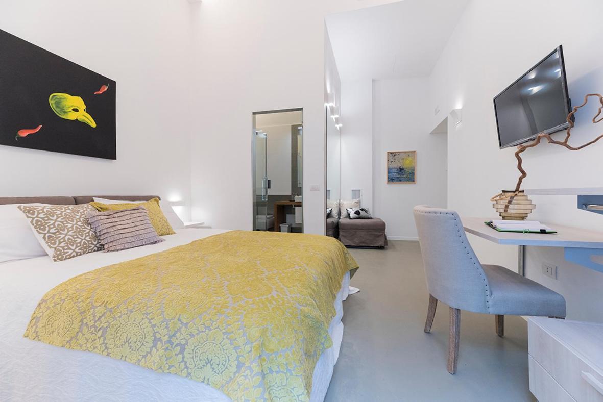 نابولي A Misura Duomo Rooms & Apartment - Ls Accommodations المظهر الخارجي الصورة