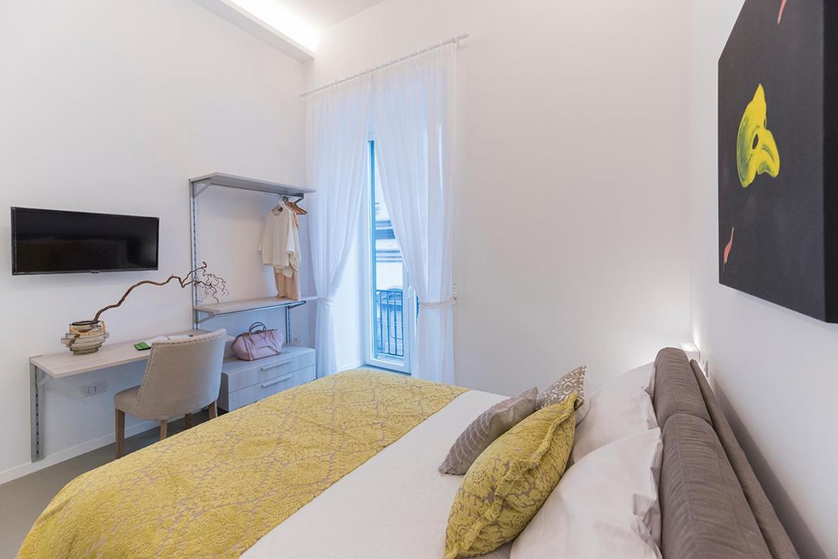 نابولي A Misura Duomo Rooms & Apartment - Ls Accommodations المظهر الخارجي الصورة