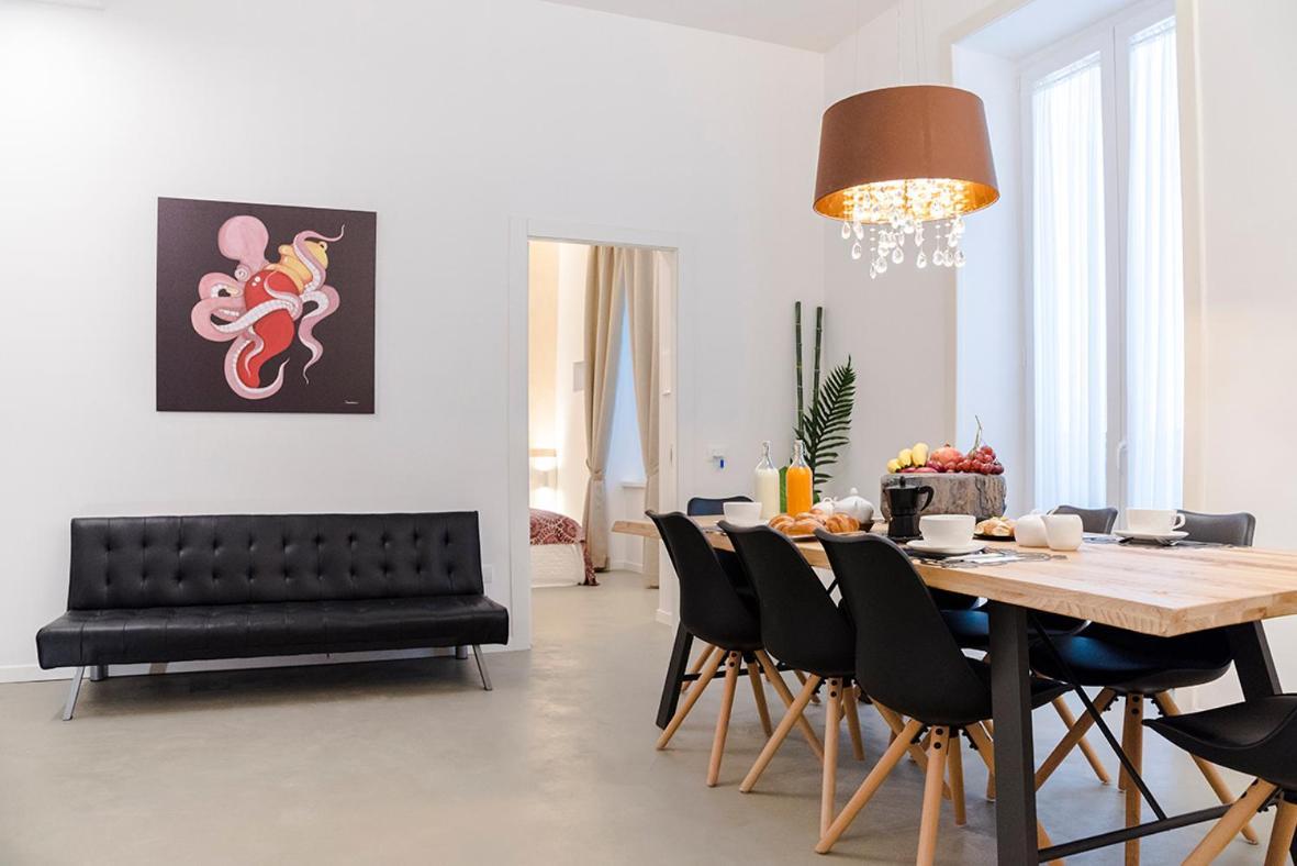 نابولي A Misura Duomo Rooms & Apartment - Ls Accommodations المظهر الخارجي الصورة
